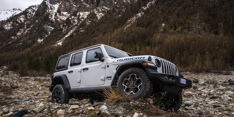 Amerikanci voze sve starije automobile