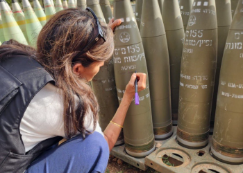Bivša amerika ambasadorica u UN-u na izraelskoj raketi napisala ‘Dovršite ih’. Uslijedile žestoke kritike