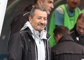 Dino Đurbuzović za Raport: Svi pitaju imam li čarobni štapić. Kad si u klubu koji voliš, ideš glavom kroz zid