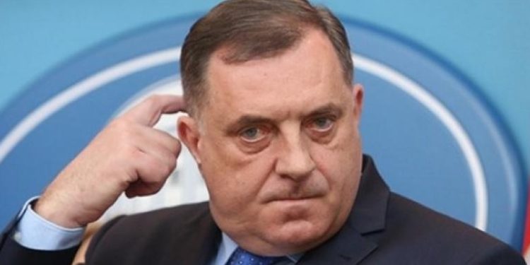 Dodikov (lažni) spisak: Prvo lažni Schmidt, pa Lagumdžija, Konaković, sad i Bećirović