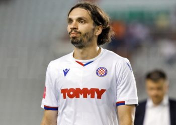 Grupa huligana u Zagrebu napala zvijezdu Hajduka