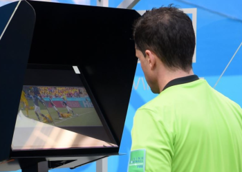 Hoće li VAR biti zabranjen za ofsajd uoči Eura? UEFA se suočila sa tužbom, patent za sistem je ukraden!?