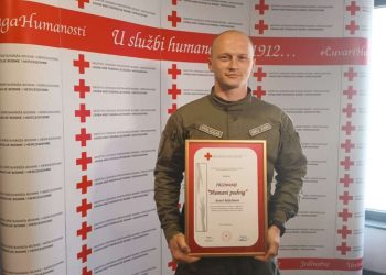 Hrabri policajac Arnel Keleštura dobitnik priznanja Crvenog križa
