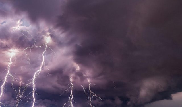 Lovci na oluje najavili gdje će biti najgore nevrijeme