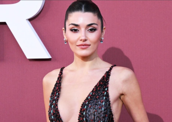 Prelijepa Turkinja u koju se zagledao i Brad Pitt pokorila crveni tepih u Cannesu