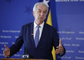 Šarović: Ne znam šta je gore – da Dodik i dalje laže i vara ili da ispuni svoja obećanja