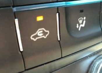 Znate li čemu služi ovo dugme u automobilu?