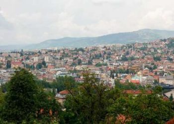 Danas umjereno oblačno vrijeme, poslijepodne pljuskovi i grmljavina