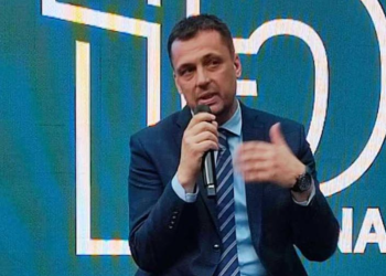 Direktor BH Pošte Adis Šehić za Raport: Oni koji su sumnjivo dobivali poslove, sad se žale što trebaju raditi drugi dan Bajrama