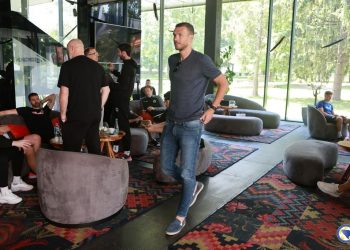 Džeko ponovo nije trenirao, Zmajevi završili pripreme u Sarajevu