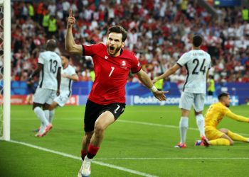 Kvaratskhelia pred transferom od 100 miliona eura
