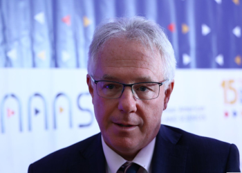 Murphy: BiH se suočava s najgorim političkim okruženjem od 90-tih. Dodikova opasna fantazija ugrožava interese SAD i BiH