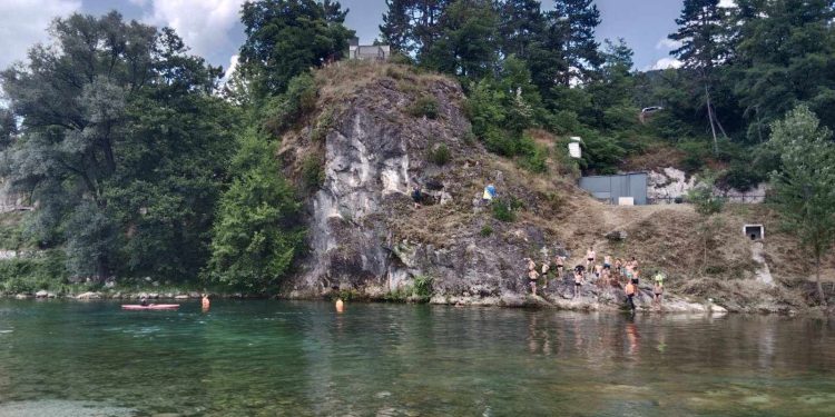 Na adrenalinskom takmičenju ‘Skok u Kazan’ više od 30 najboljih skakača iz regije