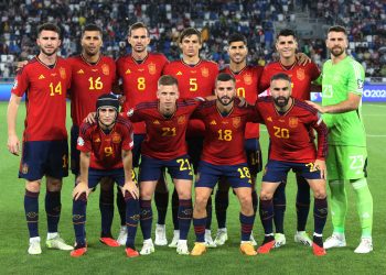 Ovo su nogometaši španske reprezentacije. Zbog njih žene padaju na koljena