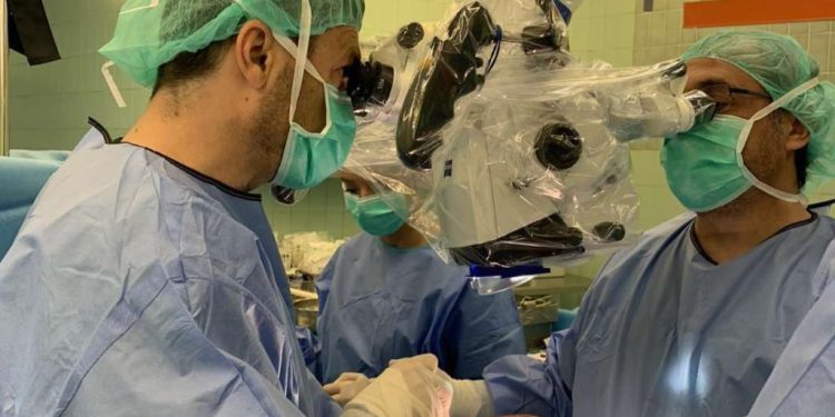 Simpozij na KCUS-u: Urađene dvije operacije na kičmi, za danas planirana i treća