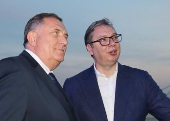 Učitelj Vučić pričao učeniku Dodiku o Bećirovićevoj knjizi: Mnogo toga sam pametnog pročitao, ali ovo…