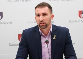 Delić: Zahiragić obmanjuje javnost, niko neće ostati bez zdravstvenog osiguranja