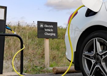 E-automobili iz Kine: Evropska komisija uvodi privremene kaznene carine