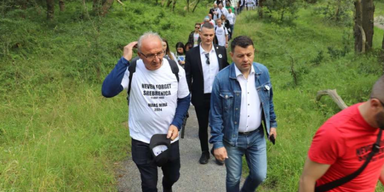 Hurtić u Den Haagu učestvovao u Maršu mira i komemoraciji: Srebrenica je mrlja na savjesti svijeta