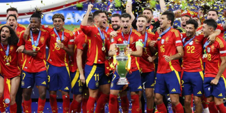 Morata je podigao trofej: Sve nagrade u rukama “Furije”