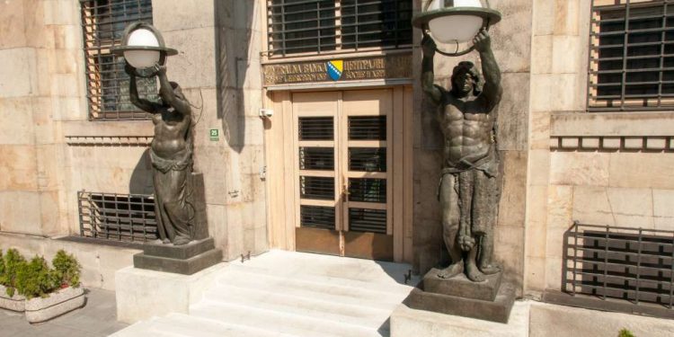 Novi rast broja blokiranih računa poslovnih subjekata u BiH: 99 više u odnosu na mjesec ranije
