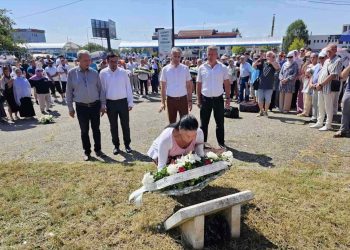 Obilježena 32. godišnjica od zločina u logoru Keraterm: Sjećanja logoraša i njihovih porodica i dalje su teška i bolna