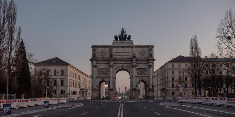 Raste zabrinutost: Nijemci su prestali kupovati zemlju