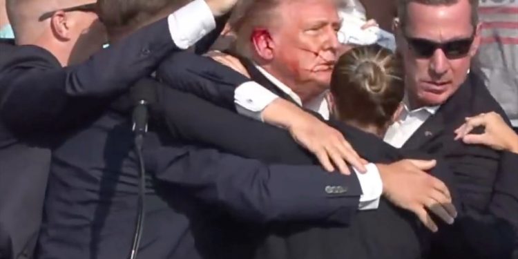 Republikanci digli na noge 40 sigurnosnih agencija, napad na Trumpa komentirao i papa Franjo