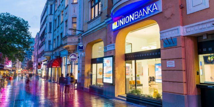 Šta se krije iza “zamandaljenih” vrata Union banke: Sud kaznio Hadžiahmetovića jer federalnim revizorima nije dao dokumentaciju o poslovanju