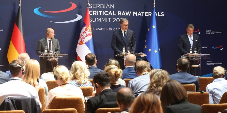 Vučić o Memorandumu o održivim sirovinama: Ovo je kvantni skok u budućnost