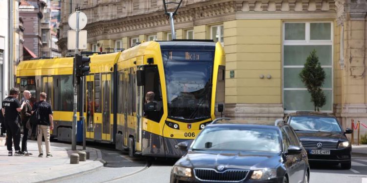 17 miliona eura nije dovoljno: Vlada FBiH odobrila dodatno zaduženje Kantona Sarajevo za projekt ‘e Moblitiy’