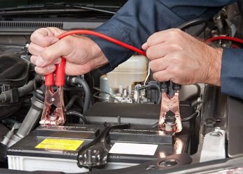 Koliko dugo ispravan akumulator može i treba izdržati ako se auto ne koristi?