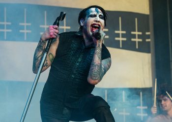 Kontroverzni pjevač ima novi singl nakon dugo vremena