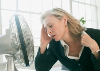 Ljetne vrućine u uredu? Evo kako možete olakšati rad uprkos tropskim temperaturama