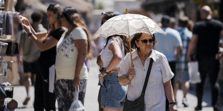 Lucifer stiže i u BiH: Očekuju se paklene vrućine, temperatura će se penjati do 40 stepeni