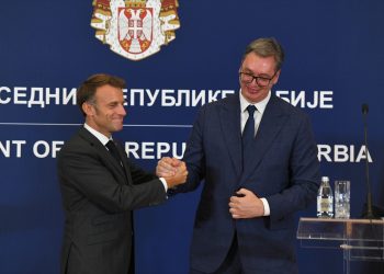 Macron je Rafaleima uvukao Vučića u sukob s Rusijom. U Moskvi nisu oduševljeni, priredili mu sramotu zbog koje se pravdao na press-konferenciji