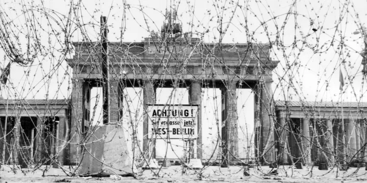 Na današnji dan počela je izgradnja drugog najpoznatijeg zida u historiji čovječanstva