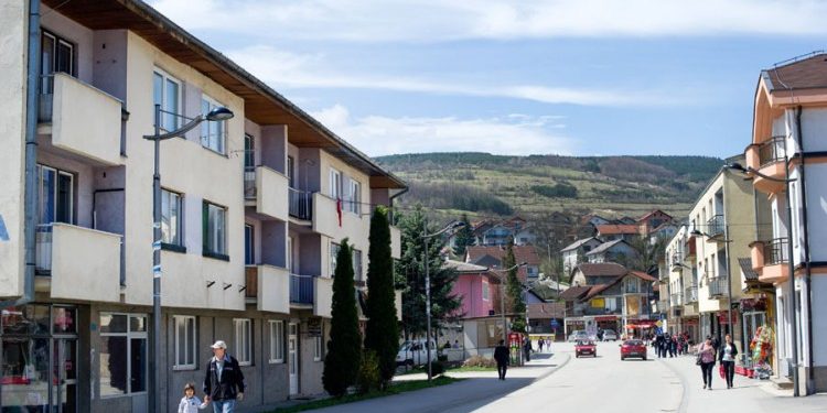 Novi slučaj femicida u BiH: Žena ubijena u automobilu, muškarac pokušao samoubistvo