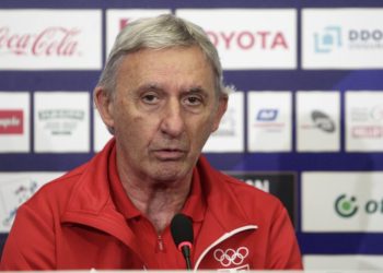 Pešića pitali kako komentira slavlje srbijanskih košarkaša koje je zgrozilo pola regiona. On kolutao očima