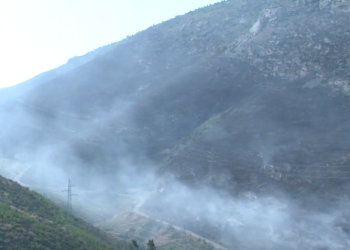 Ponovo se aktivirao požar u Splitu, cijele noći dežurat će više od 200 vatrogasaca