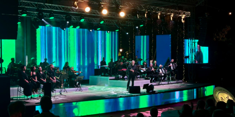 Revijalno veče Festivala narodne muzike Ilidža: Nastupili Hanka Paldum, Enes Begović, ⁠Miroslav Škoro…