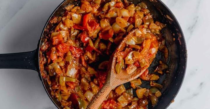 Sataraš je i vama omiljeno ljetno jelo? Donosimo starinski recept