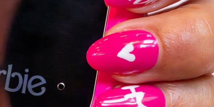 Stiže i “glupi” telefon