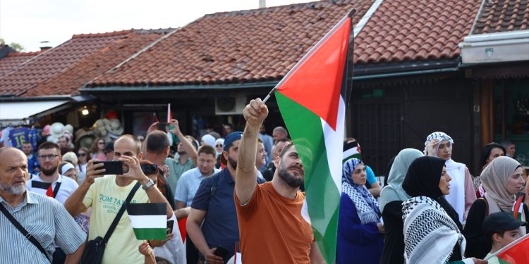 U Sarajevu održana protestna šetnja u znak podrške Palestincima u Gazi