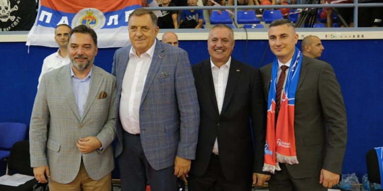 Zvezda gostovala na Palama, nije moglo proći bez Dodika