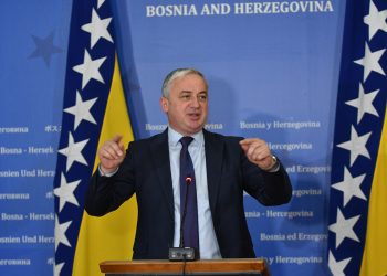 Borenović za Raport: Vladajući režim u RS i BiH je siledžijski. Trivićka je postala Dodikova igračka