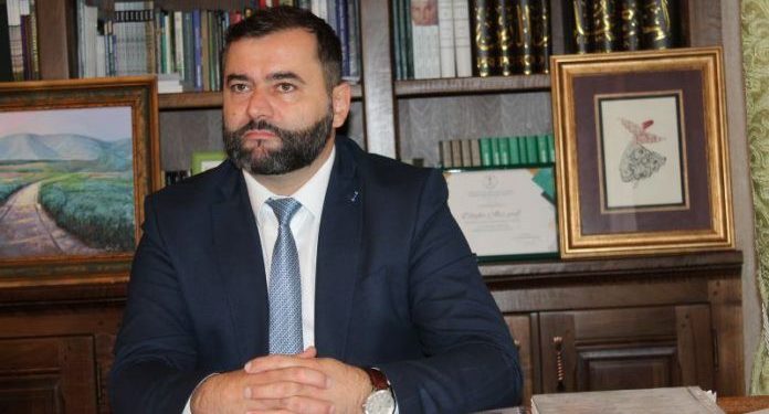 HDZ 1990 upitio inicijativu za smjenu SDA-ovog Džafera Alića zbog izjave o ‘vlasnicima’ i ‘neugodnim podstanarima’ u BiH