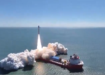 Kina s mora u svemir lansirala osam novih satelita