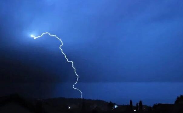 Na nebu iznad BiH snimljen fascinantan prizor