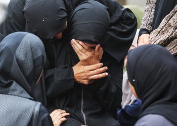 Nastavljaju s bombardovanjem kuća: U izraelskim napadima ubijeno još šestero Palestinaca